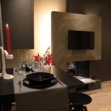 Sforza Apartment Near Duomo มิลาน ภายนอก รูปภาพ